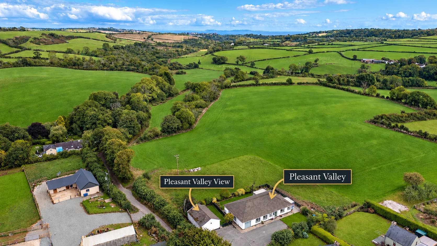 Aerial view showing Pleasant Valley View and neighbouring Pleasant Valley