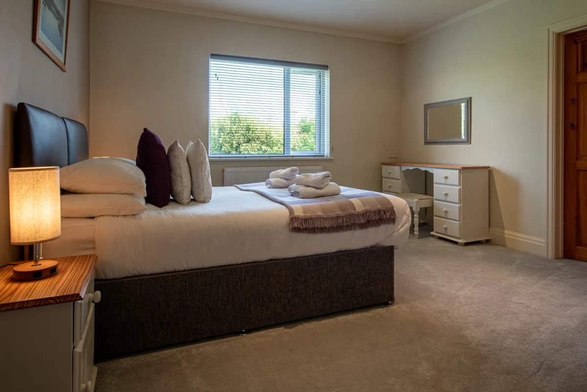 Second kingsize bedroom at Pleasant Valley