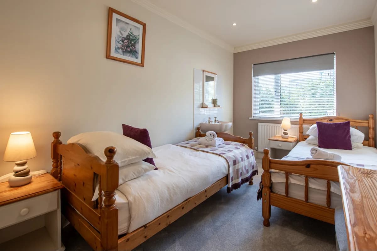 Twin bedroom at Pleasant Valley