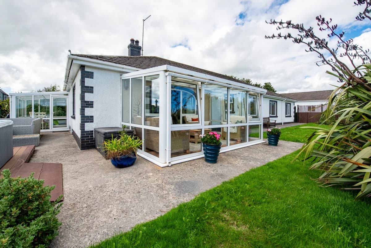 Exterior of Pleasant Valley bungalow with conservatory
