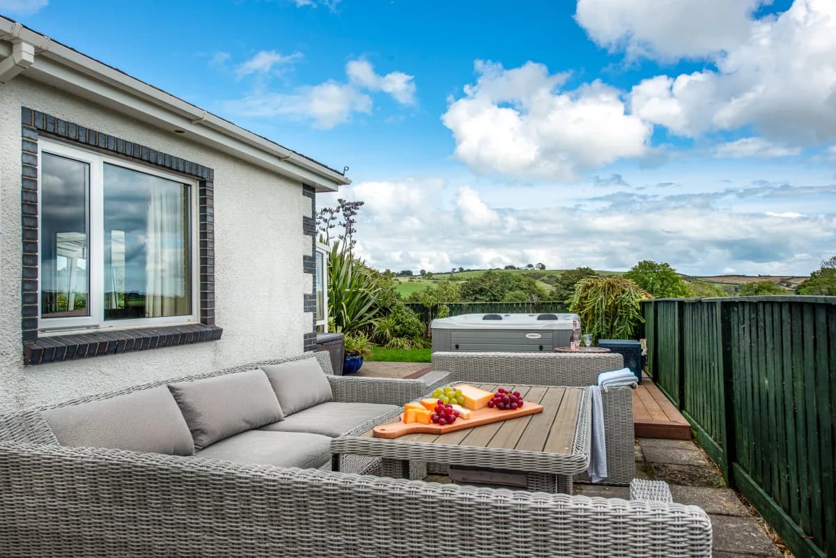 Outdoor seating area at Pleasant Valley