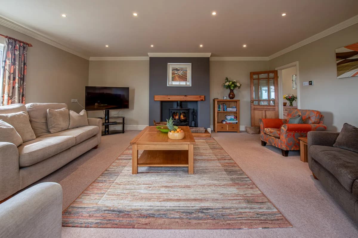 Living room seating area at Pleasant Valley